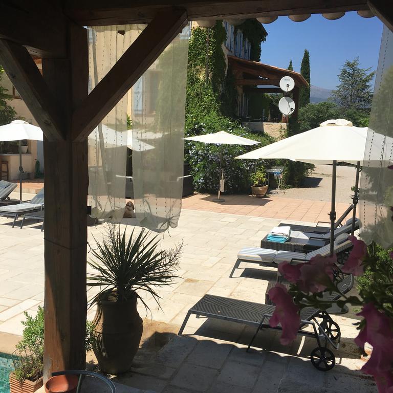 Le Mas Shabanou Bed and Breakfast Roquefort Les Pins Eksteriør billede