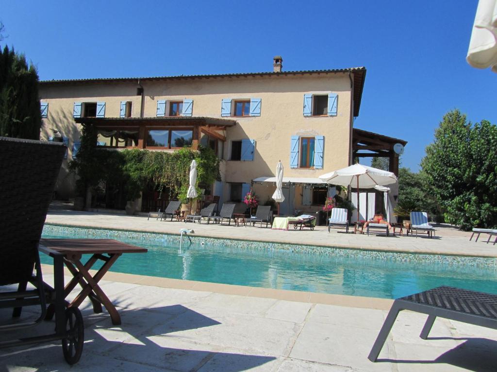 Le Mas Shabanou Bed and Breakfast Roquefort Les Pins Eksteriør billede