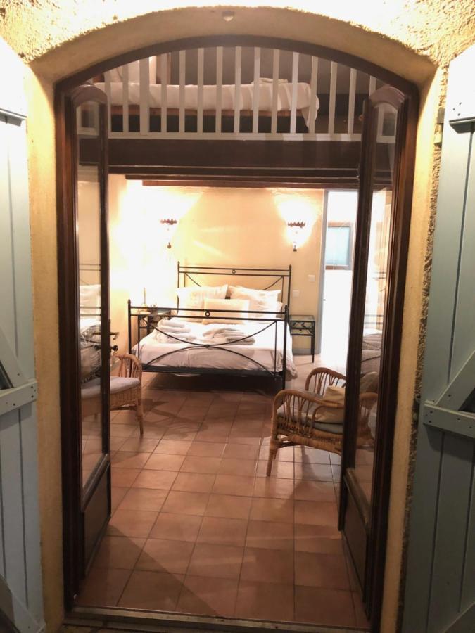 Le Mas Shabanou Bed and Breakfast Roquefort Les Pins Eksteriør billede
