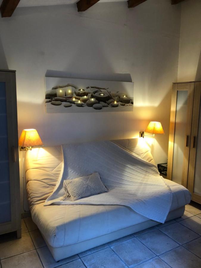 Le Mas Shabanou Bed and Breakfast Roquefort Les Pins Eksteriør billede